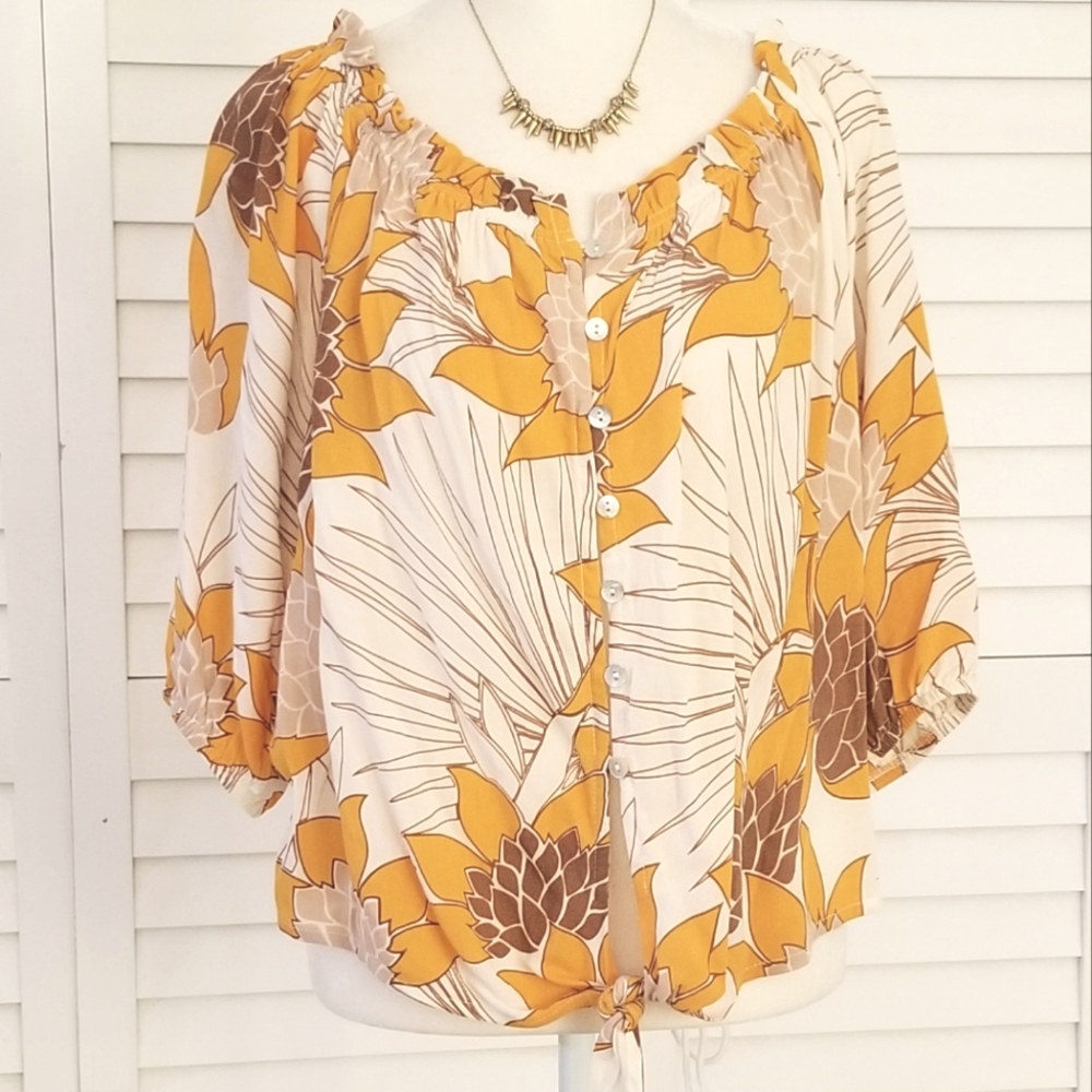 Ava Sky Oceana Top in Cream Palawan (L)